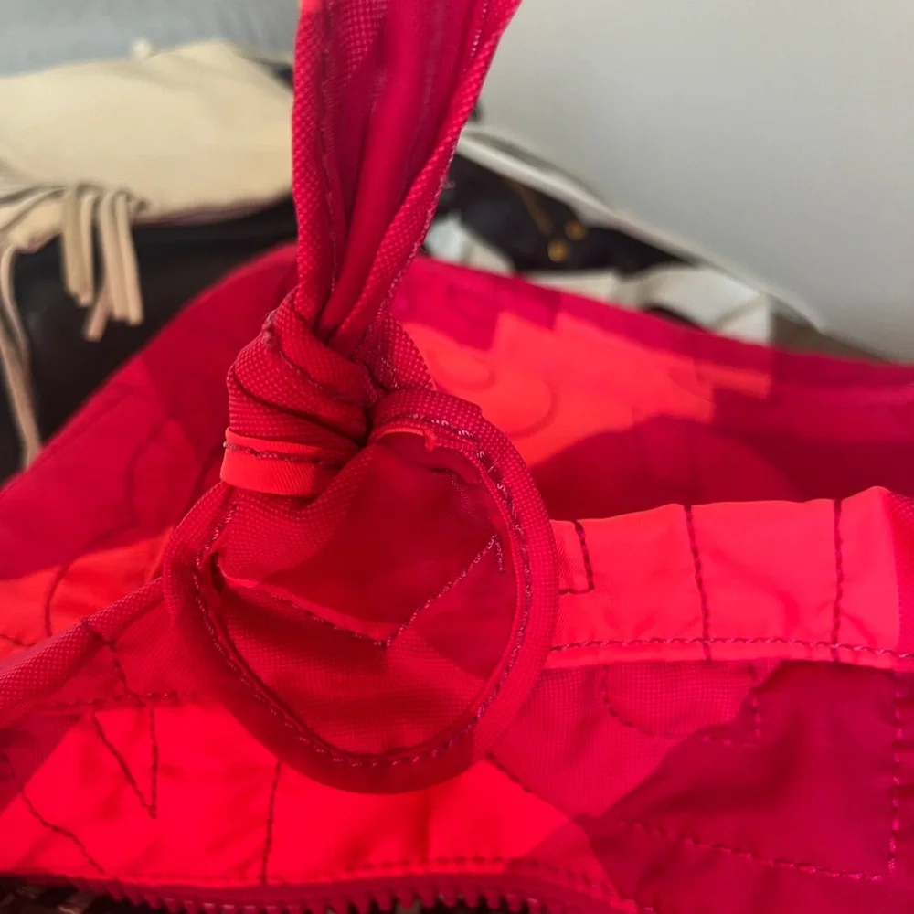 Marc Jacobs Quilted Tote Bag - Picture 14 of 14